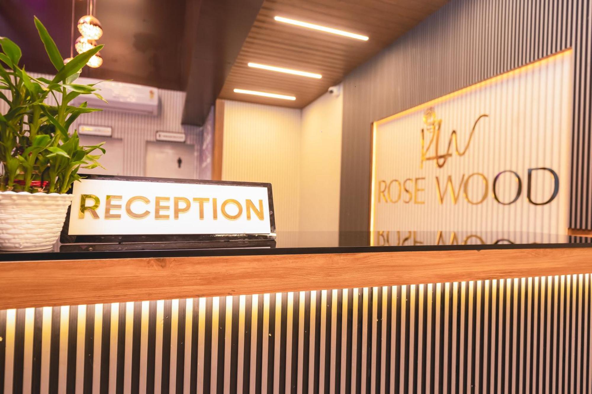 Rosewood Luxury Hotel Bhubaneswar Exterior photo